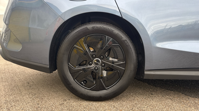 BYD Seal 6 1.5 DM-i Boost 4dr e-CVT Saloon - Image 7